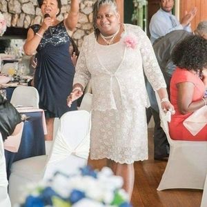 Meet your Posher, Sharon